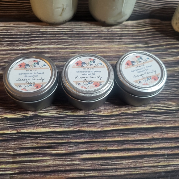 Larsen Family Farm Sandalwood & Castor Oil Whipped Tallow - Picture 2 of 4